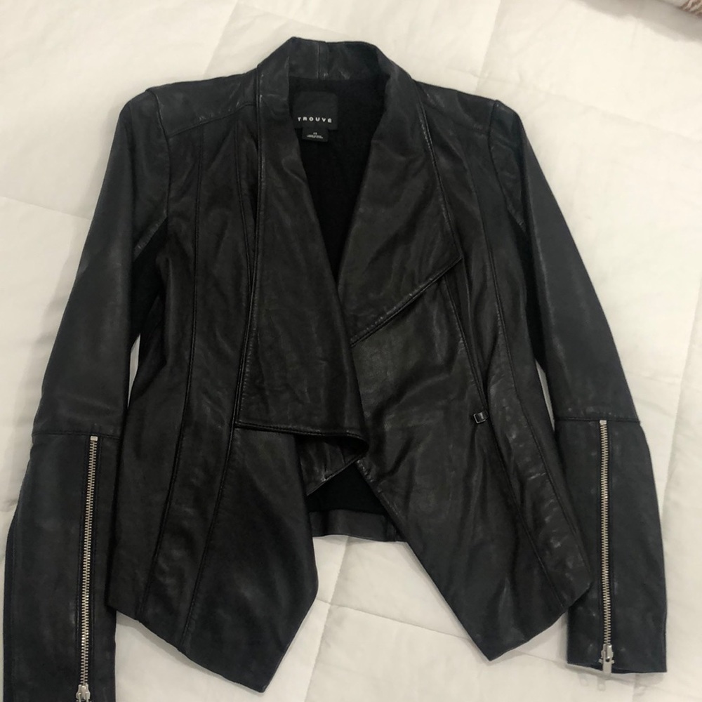 Used twice-like new. The leather is so soft